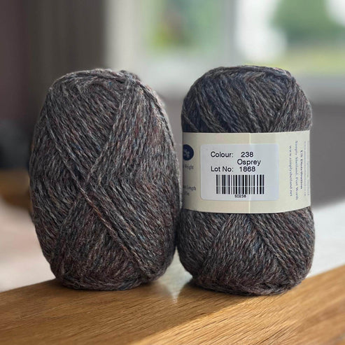 Jamieson's of Shetland Spindrift - Naturals & Browns