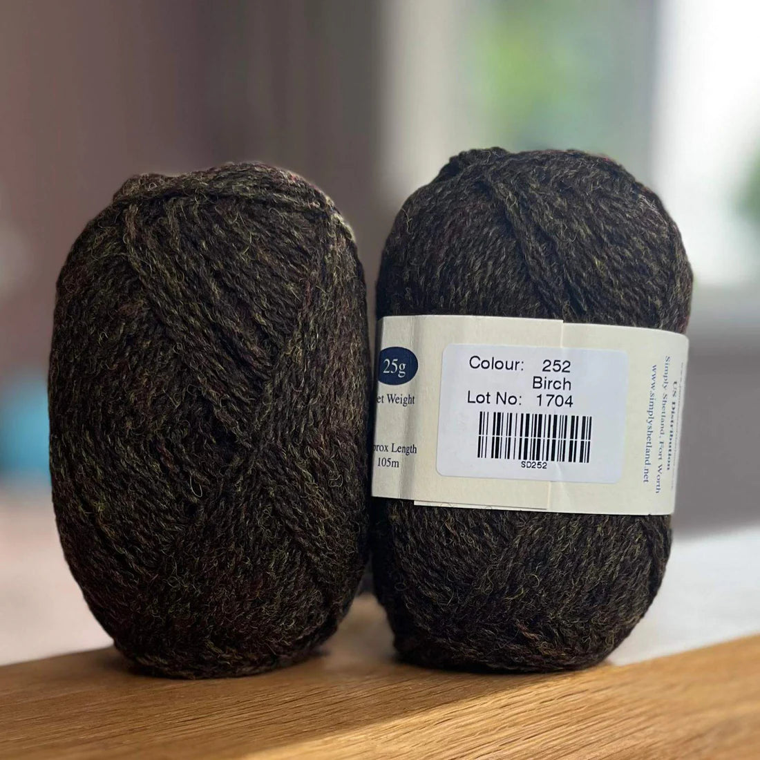 Jamieson's of Shetland Spindrift - Naturals & Browns