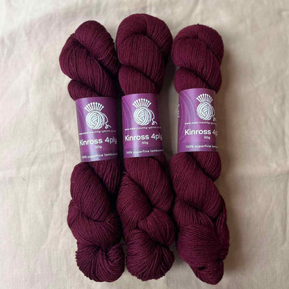 Wee County Yarns Kinross 4ply