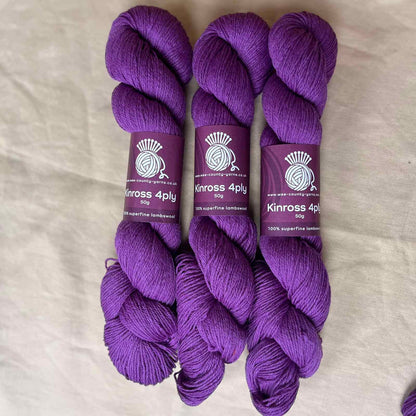 Wee County Yarns Kinross 4ply