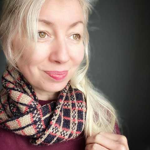 Thegither Cowl by Amy Palko