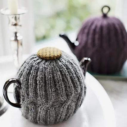 X x X Anniversary Tea Cozy by Churchmouse Yarns and Teas