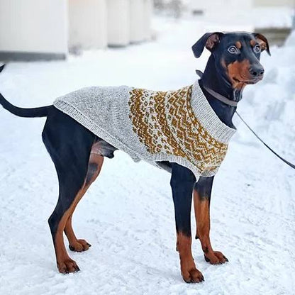 Vargö dog sweater by Sari Nordlund