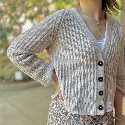 Hornbaek Cardigan by Sarah Solomon – Into the Wool