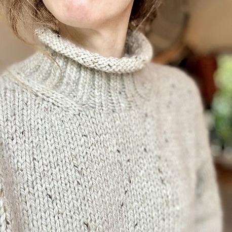 Mila Sweater by Dorothy Offeciers