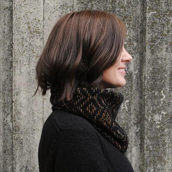 Ola's Tundra Cowl Kit by Rachel Islley