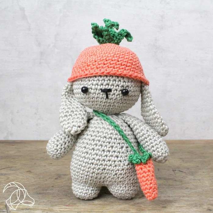 Frank Rabbit - Crochet kit