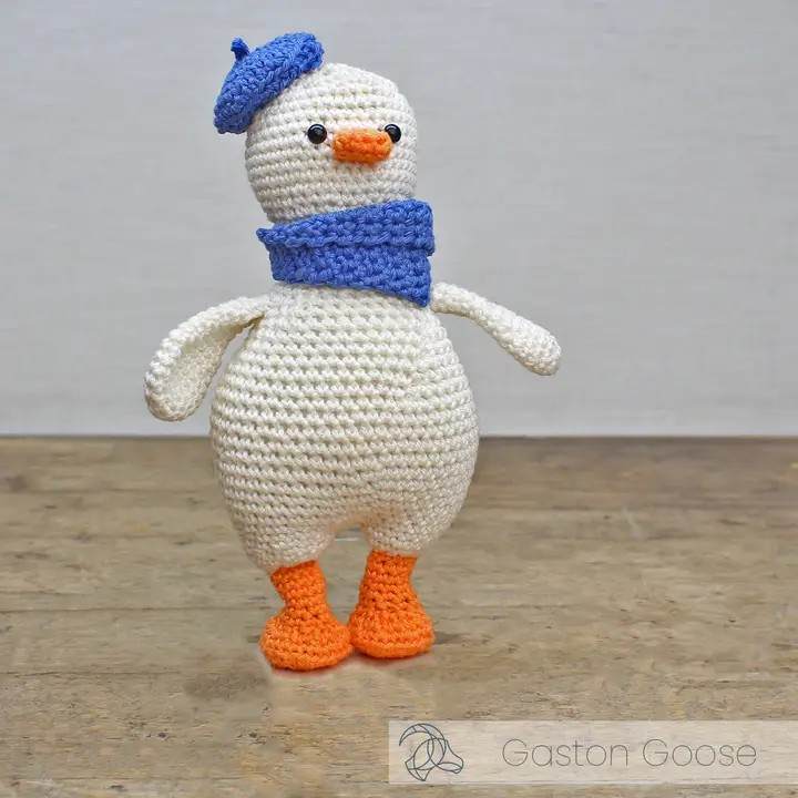 Gaston Goose - Crochet kit