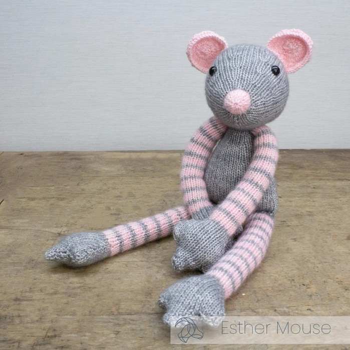 Esther Mouse - Knitting Kit